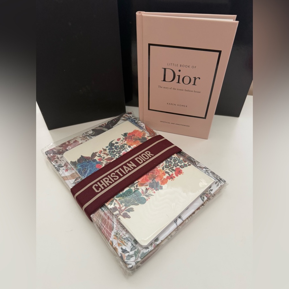 🌻 Dior Luxe Bundle (Book and Notebook)